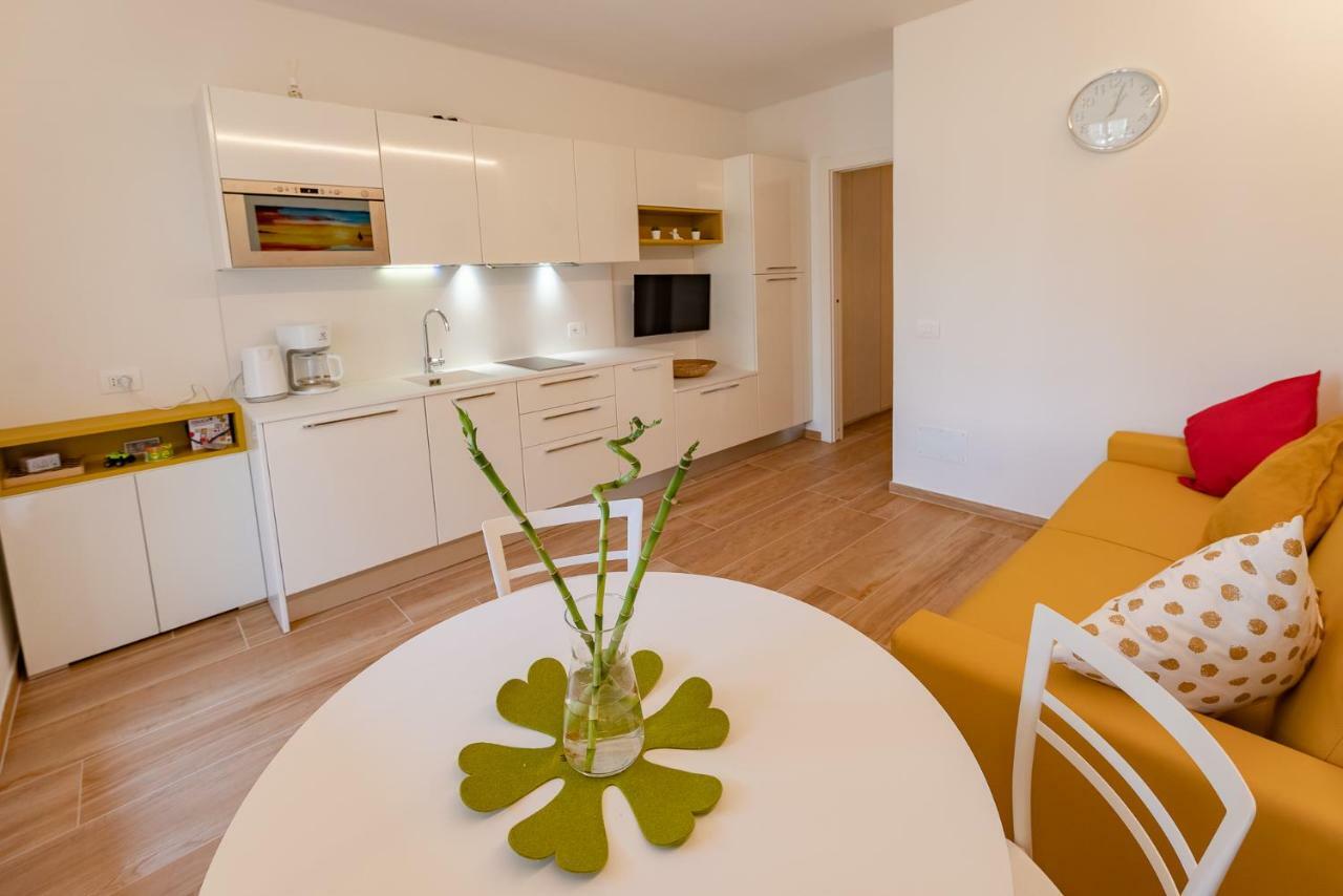 Garden Beth'S House Apartment เบรนโซเน ซูล การ์ดา ภายนอก รูปภาพ